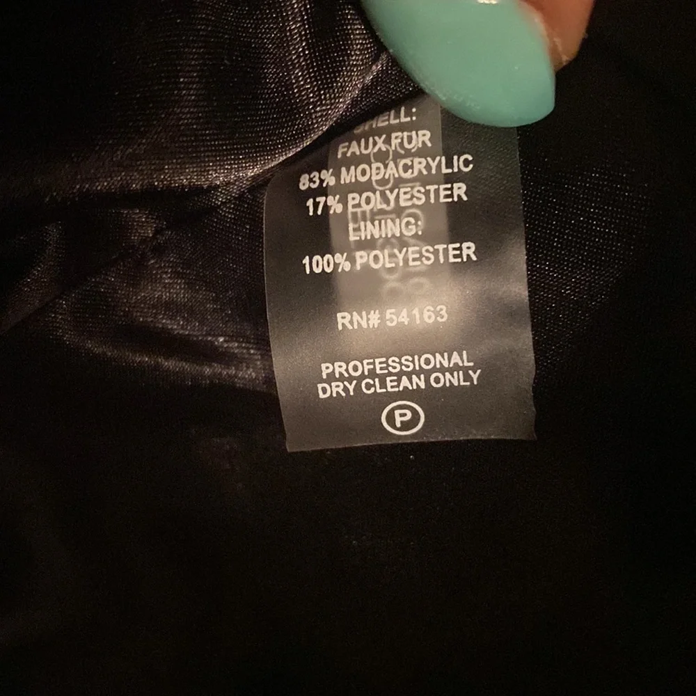 Calvin Klein Faux Fur Jacket - R - Picture 5 of 5